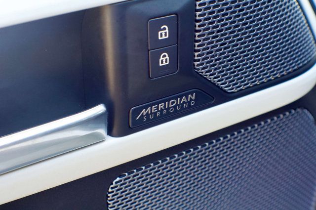 2023 Land Rover Defender X-Dynamic/Heated&Cooled Seats/Blind Spot/Lane Departure Warning - 23011336 - 44