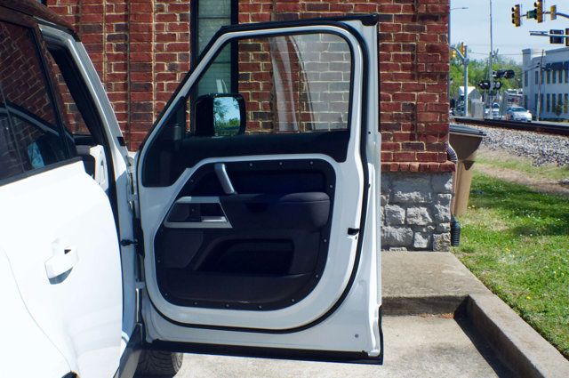 2023 Land Rover Defender X-Dynamic/Heated&Cooled Seats/Blind Spot/Lane Departure Warning - 23011336 - 45