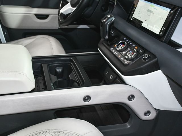 2023 Land Rover Defender 110 S - 23038938 - 52