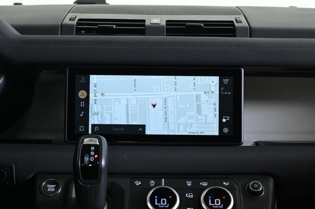 2023 Land Rover Defender 110 SE - 22953530 - 12