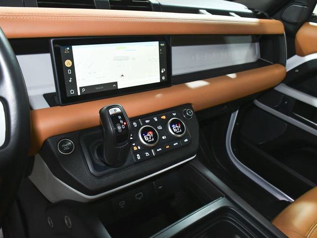 2023 Land Rover Defender 110 SE - 23007257 - 36