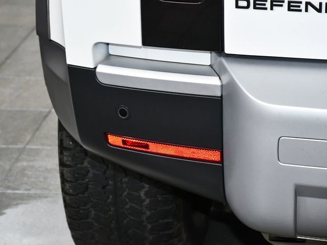 2023 Land Rover Defender 110 SE - 23007257 - 88