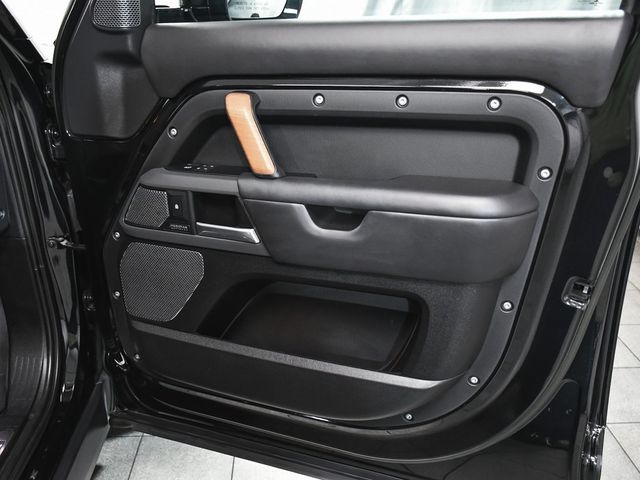 2023 Land Rover Defender 110 X - 22905846 - 15
