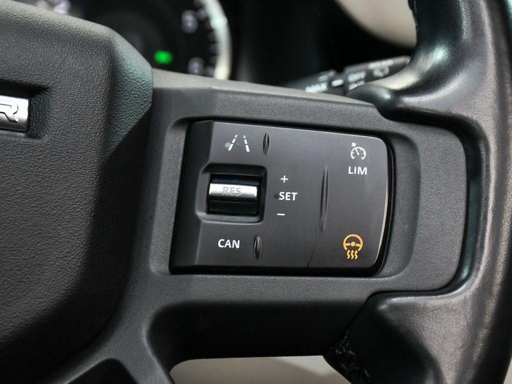 2023 Land Rover Defender 110 X-Dynamic SE photo 30