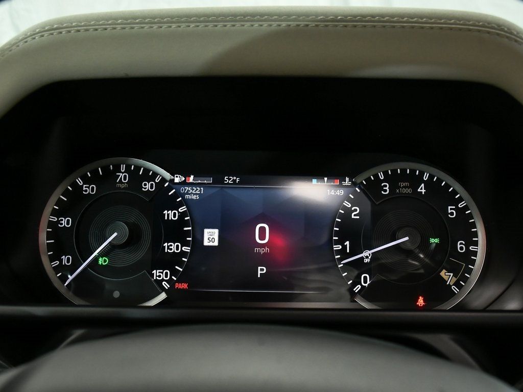2023 Land Rover Defender 110 X-Dynamic SE photo 31