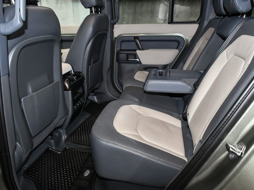 2023 Land Rover Defender 110 X-Dynamic SE photo 39