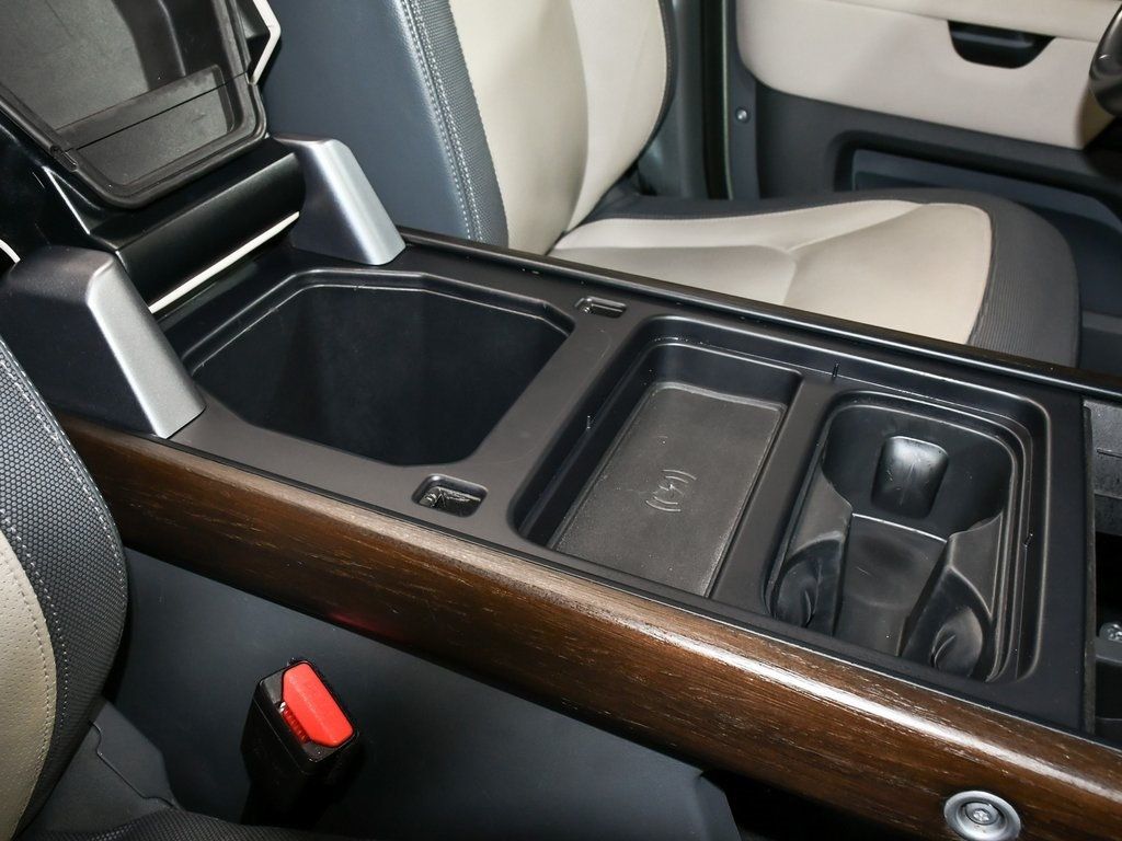 2023 Land Rover Defender 110 X-Dynamic SE photo 46