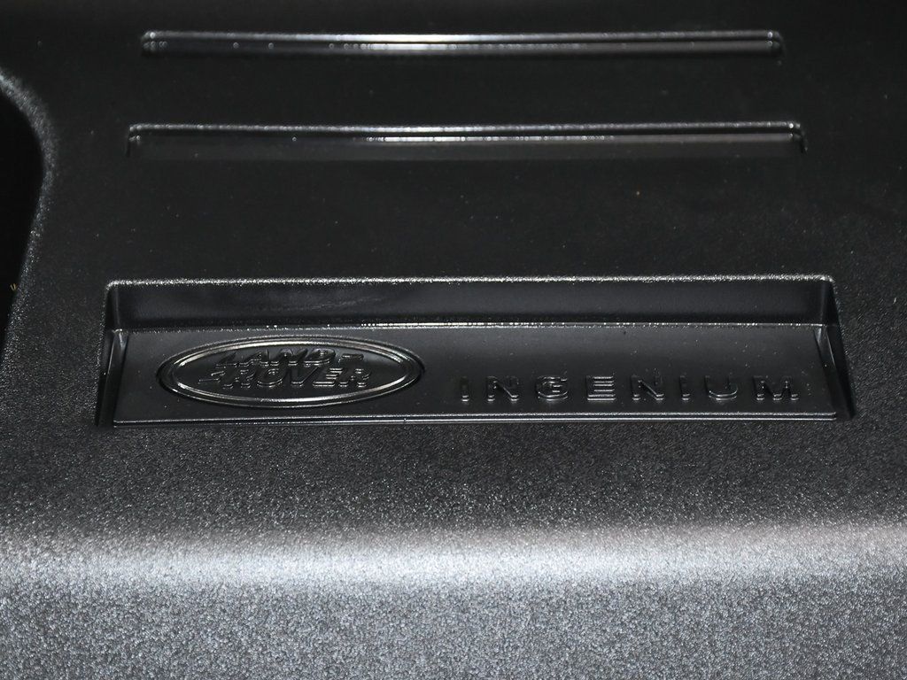 2023 Land Rover Defender 110 X-Dynamic SE photo 55