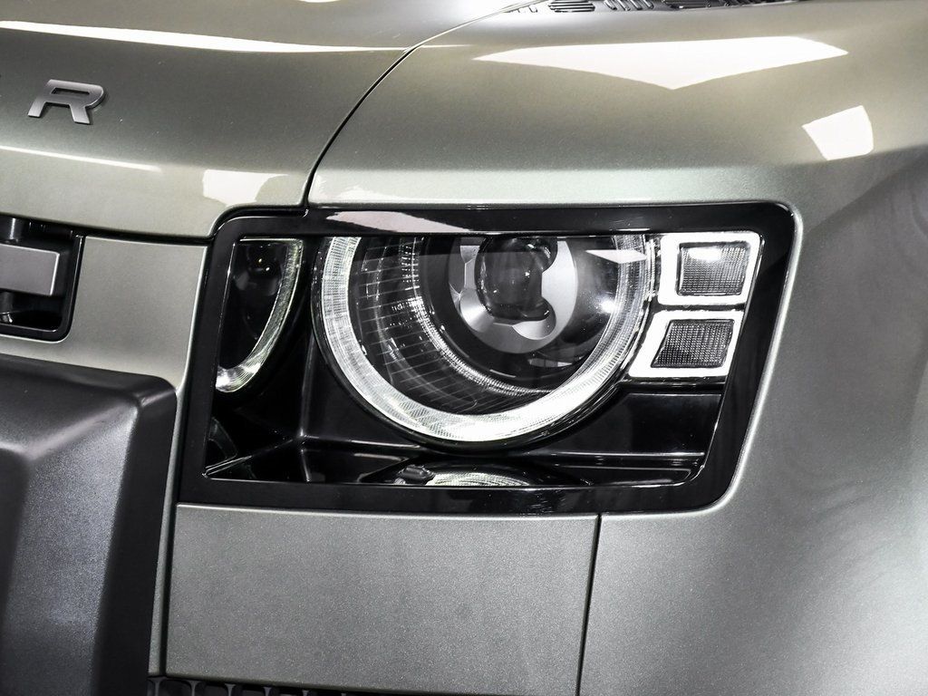 2023 Land Rover Defender 110 X-Dynamic SE photo 59
