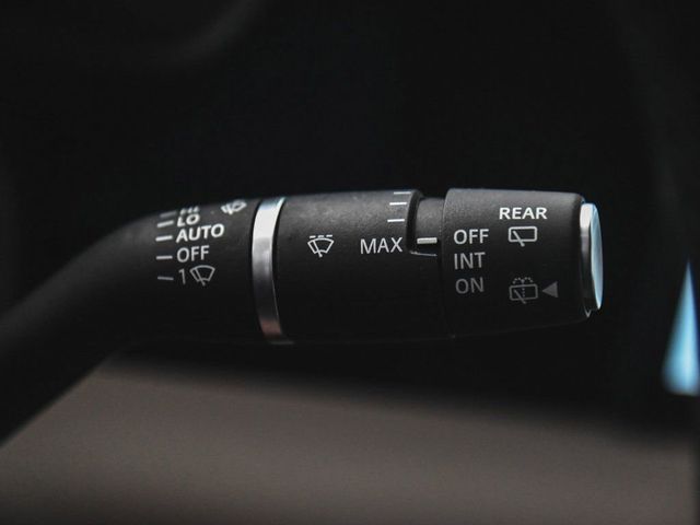 2023 Land Rover Defender 110 X-Dynamic SE - 23007332 - 25