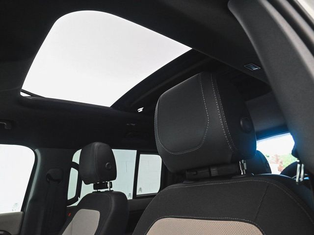 2023 Land Rover Defender 110 X-Dynamic SE - 23007332 - 27