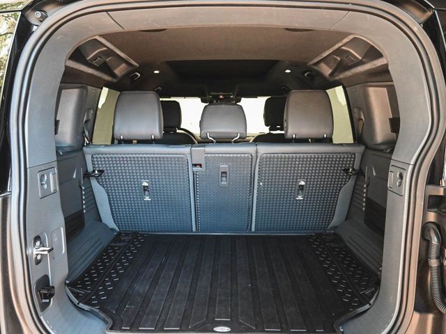 2023 Land Rover Defender 110 X-Dynamic SE - 23007332 - 35