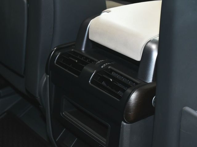 2023 Land Rover Defender 110 X-Dynamic SE - 23007332 - 51