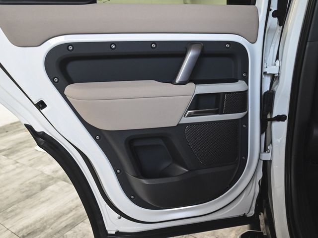 2023 Land Rover Defender 110 X-Dynamic SE - 22938227 - 11