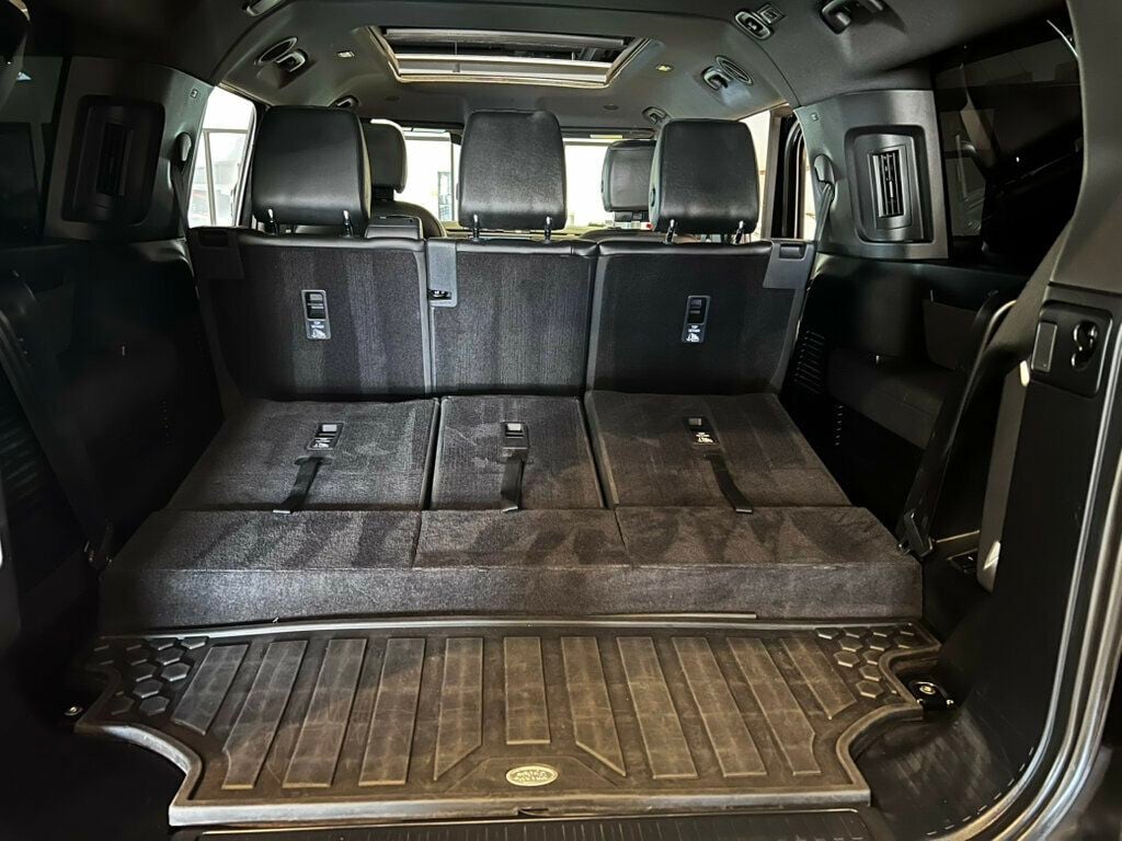 2023 Land Rover Defender 130 SE130AWD/22"GlossBlackWheels/BlackExteriorPkg/8-Passenger - 23075481 - 20