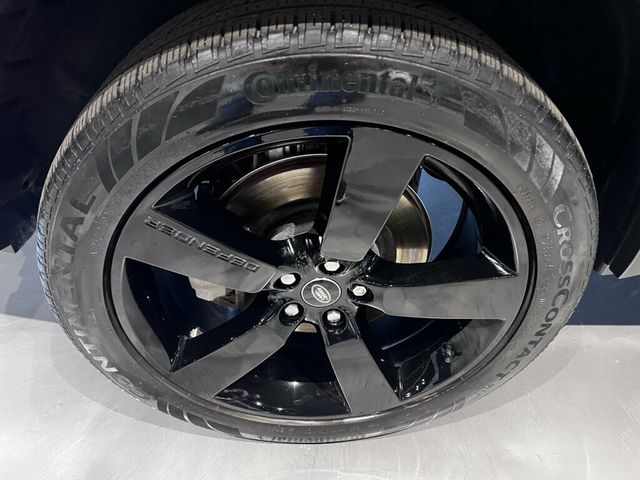 2023 Land Rover Defender 130 SE130AWD/22"GlossBlackWheels/BlackExteriorPkg/8-Passenger - 23075481 - 29