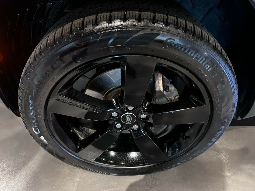 2023 Land Rover Defender 130 SE130AWD/22"GlossBlackWheels/BlackExteriorPkg/8-Passenger - 23075481 - 31