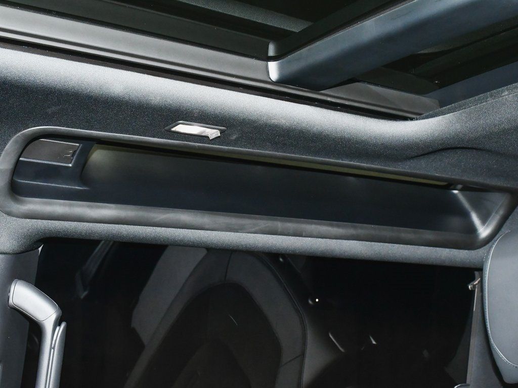 2023 Land Rover Defender 90 Carpathian Edition photo 37