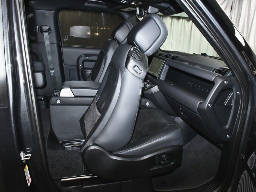 2023 Land Rover Defender 90 Carpathian Edition photo 42