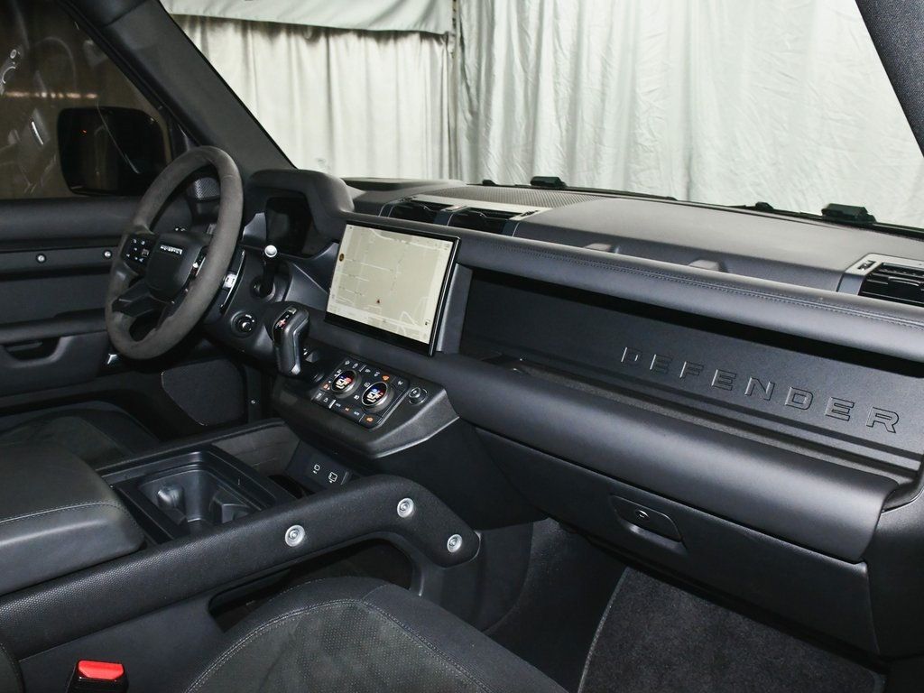 2023 Land Rover Defender 90 Carpathian Edition photo 44