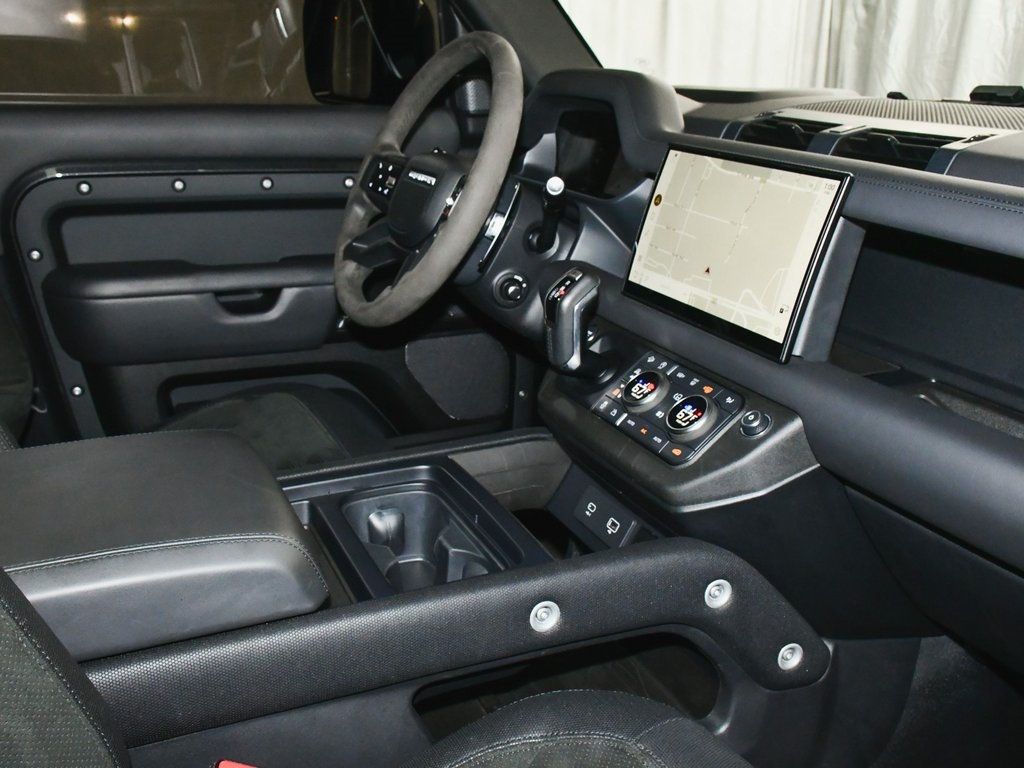 2023 Land Rover Defender 90 Carpathian Edition photo 45