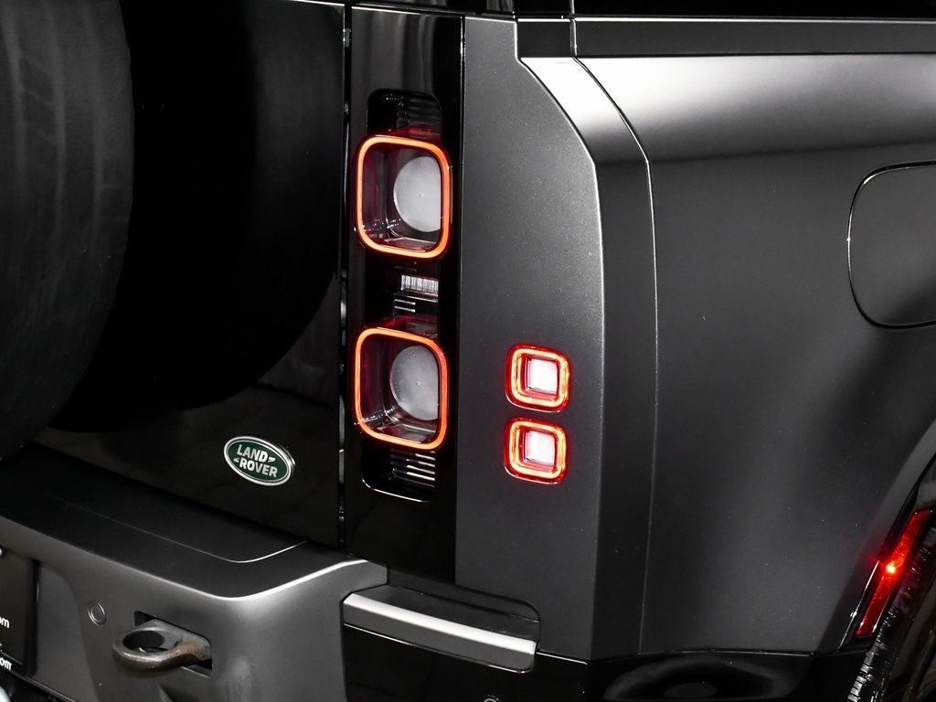 2023 Land Rover Defender 90 Carpathian Edition photo 56