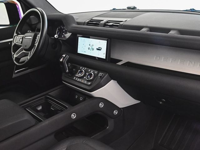 2023 Land Rover Defender 90 S - 22944842 - 31