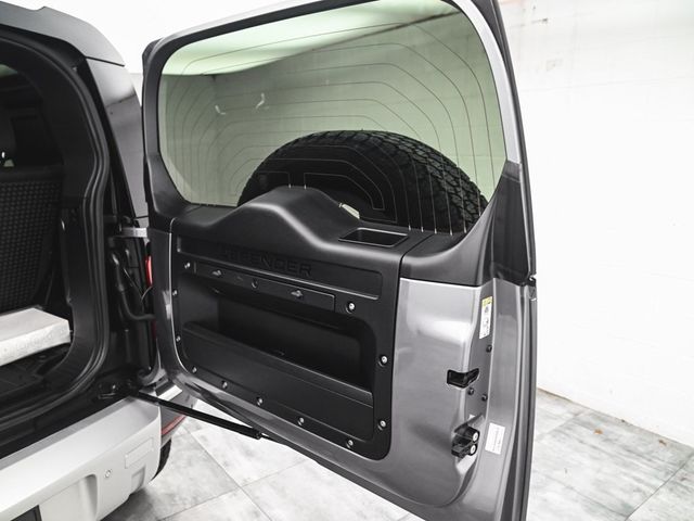 2023 Land Rover Defender 90 S - 22944842 - 35