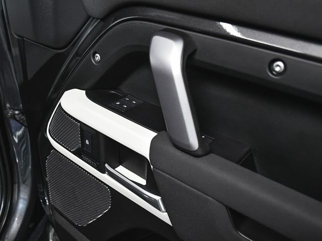 2023 Land Rover Defender 90 X-Dynamic SE - 23042243 - 14