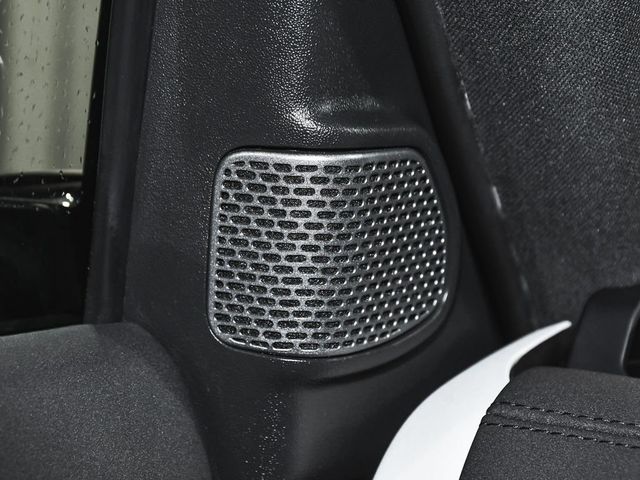 2023 Land Rover Defender 90 X-Dynamic SE - 23042243 - 29