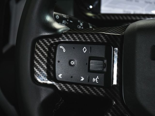 2023 Land Rover Defender 90 X-Dynamic SE - 23042243 - 32