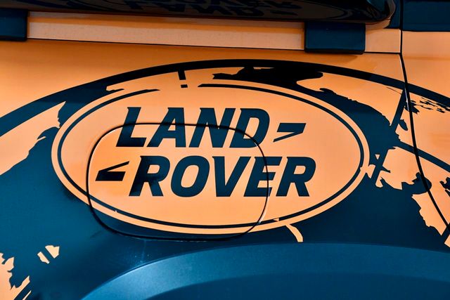 2023 Land Rover Defender Limited 2023 Land Rover Defender Limited Trek Edition - #61 of 100 - 22255932 - 9
