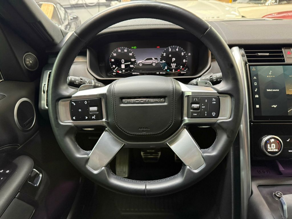 2023 Land Rover Discovery Metropolitan Edition/Heated&Cooled Massage Seat/Meridian Audio  - 23054751 - 13