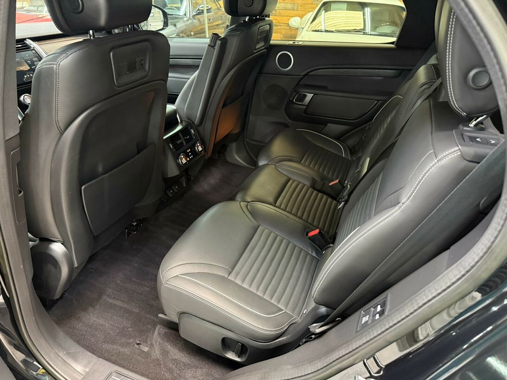 2023 Land Rover Discovery Metropolitan Edition/Heated&Cooled Massage Seat/Meridian Audio  - 23054751 - 19