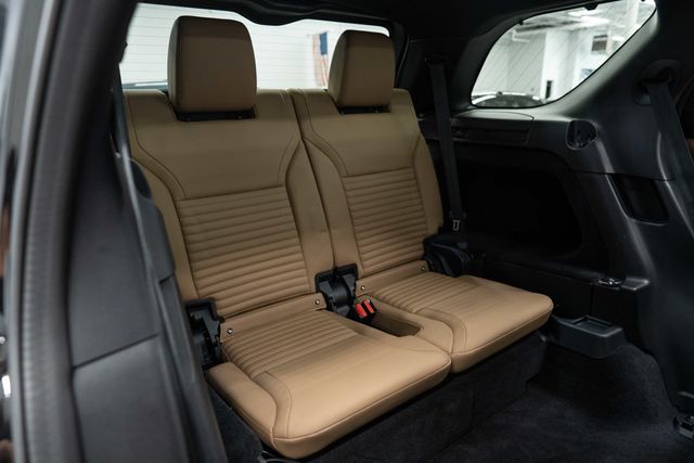 2023 Land Rover Discovery P300 S R-Dynamic - 22866227 - 11