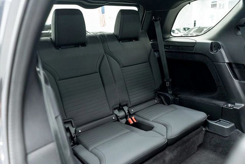 2023 Land Rover Discovery P300 S R-Dynamic - 22915620 - 13