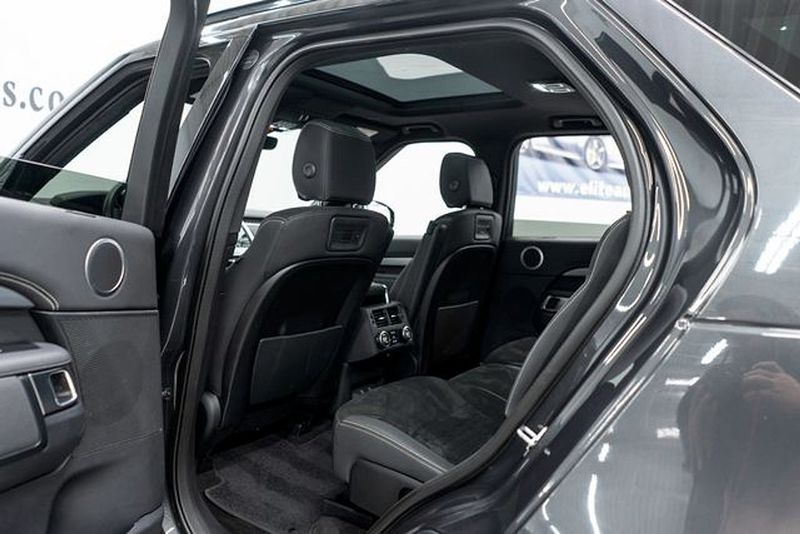 2023 Land Rover Discovery P300 S R-Dynamic - 22915620 - 15