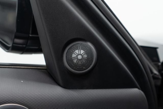 2023 Land Rover Discovery P300 S R-Dynamic - 22915620 - 20