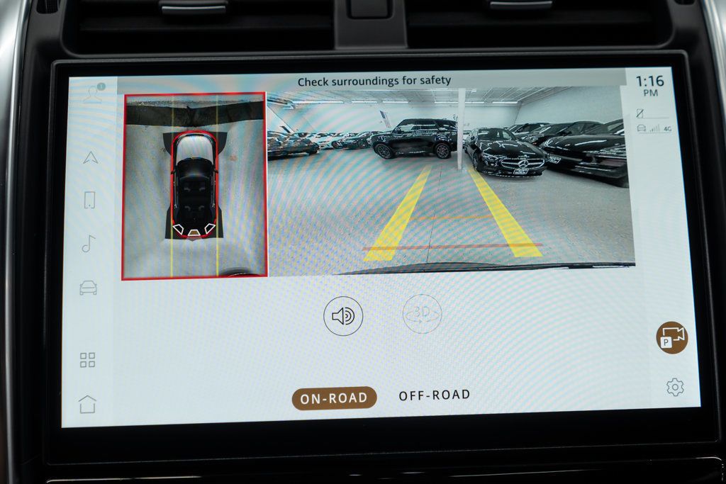 2023 Land Rover Discovery P300 S S R-Dynamic photo 25