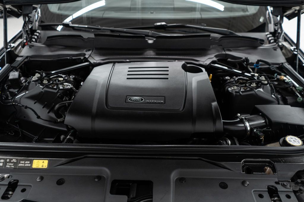 2023 Land Rover Discovery P300 S S R-Dynamic photo 54