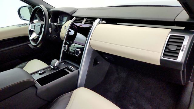 2023 Land Rover Discovery P300 S R-Dynamic w/ Cold Climate Pkg & Four-Zone Climate Control - 22967456 - 25