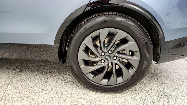 2023 Land Rover Discovery P300 S R-Dynamic w/ Cold Climate Pkg & Four-Zone Climate Control - 22967456 - 8