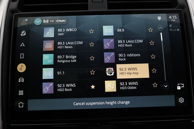 2023 Land Rover Discovery P360 HSE R-Dynamic with Heated/Cooled Massage Seats & Tow Hitch - 22937600 - 15