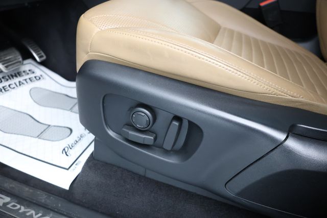 2023 Land Rover Discovery P360 HSE R-Dynamic with Heated/Cooled Massage Seats & Tow Hitch - 22937600 - 8