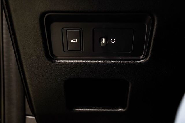 2023 Land Rover Discovery P360 Metropolitan Edition - 22983967 - 44