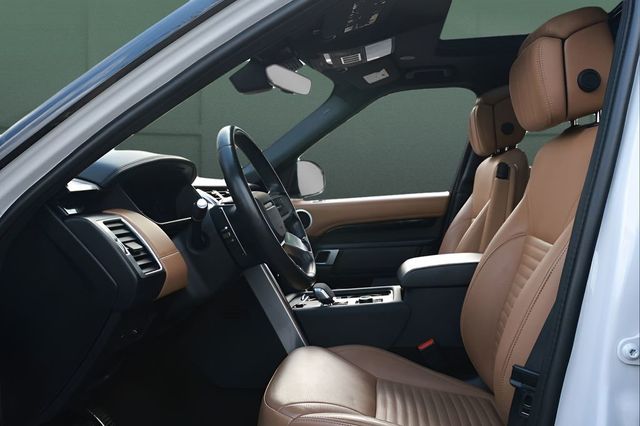 2023 Land Rover Discovery P360 S R-Dynamic - 22993731 - 9