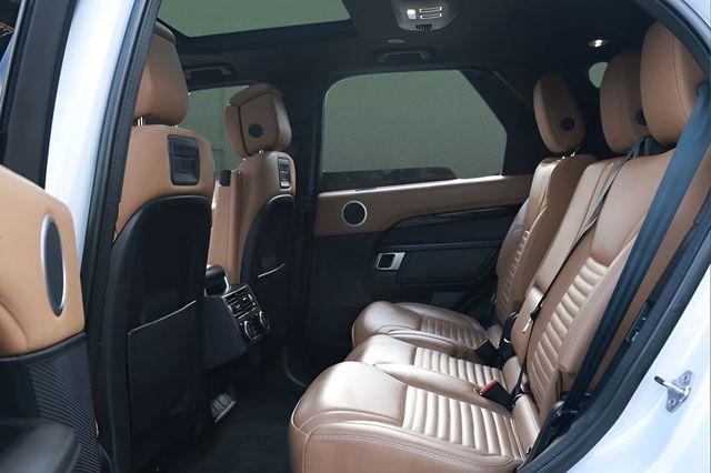 2023 Land Rover Discovery P360 S R-Dynamic - 22993731 - 11