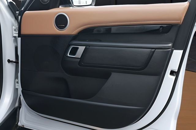 2023 Land Rover Discovery P360 S R-Dynamic - 22993731 - 12