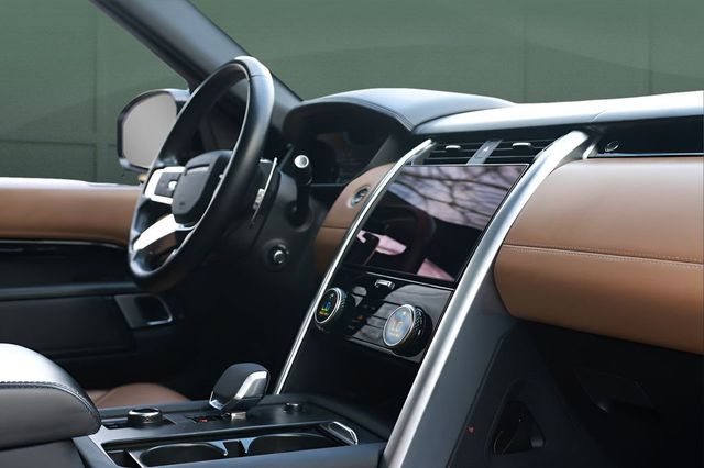 2023 Land Rover Discovery P360 S R-Dynamic - 22993731 - 13