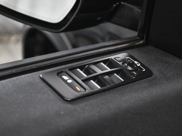 2023 Land Rover Discovery Sport SE - 22951385 - 9